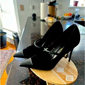 Ladies black velvet and patent leather pointed heels